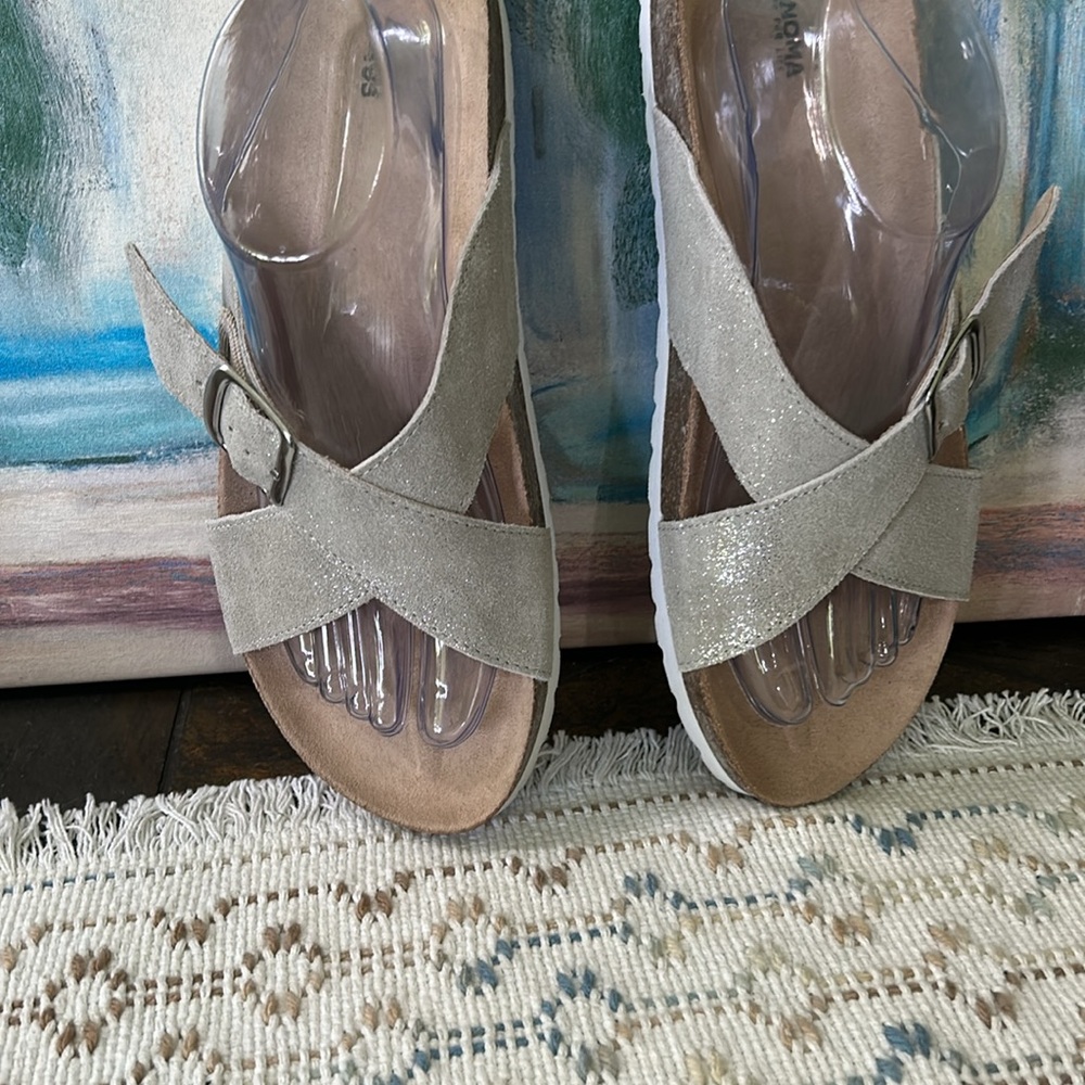Silver Cross-Strap Sandals size 10 Sonoma - Picture 5 of 5